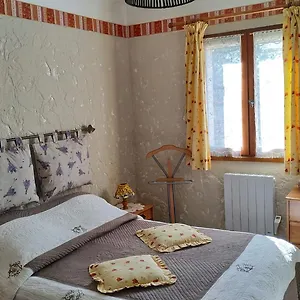 https://la-pinede-de-manon-chambre-et-table-dhotes.fr-provencehotel.com